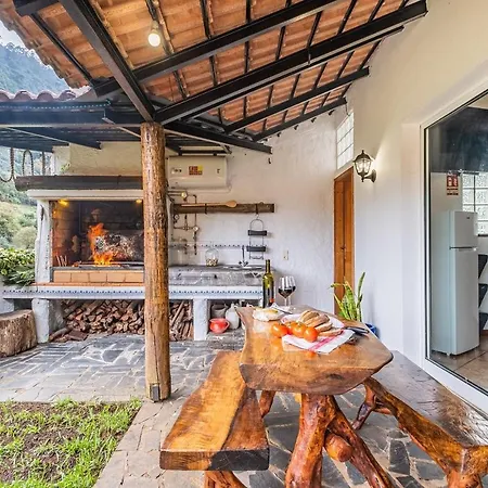 Ivy By Homie São Roque do Faial